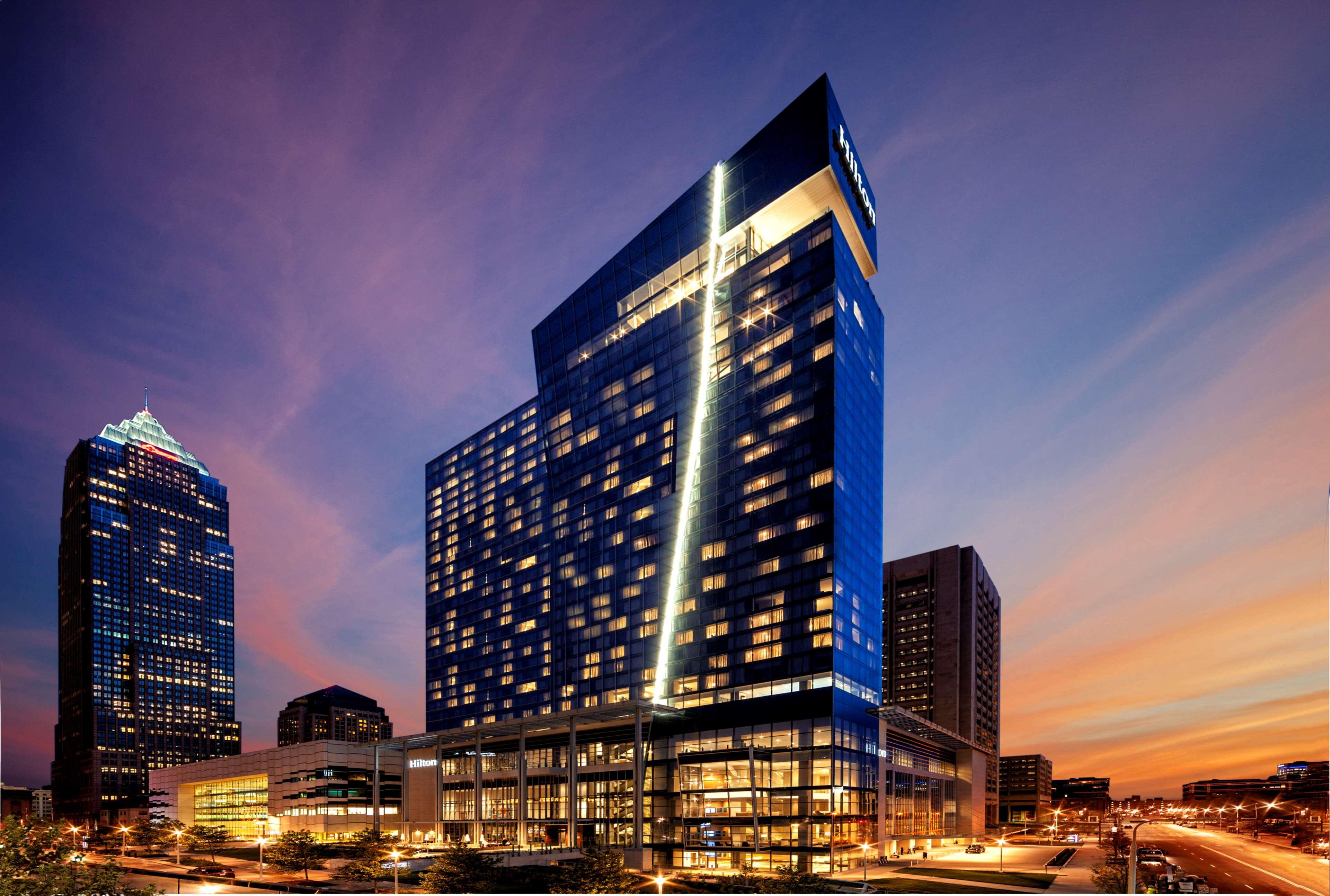 Hilton Cleveland Downtown Hotel Exterior foto